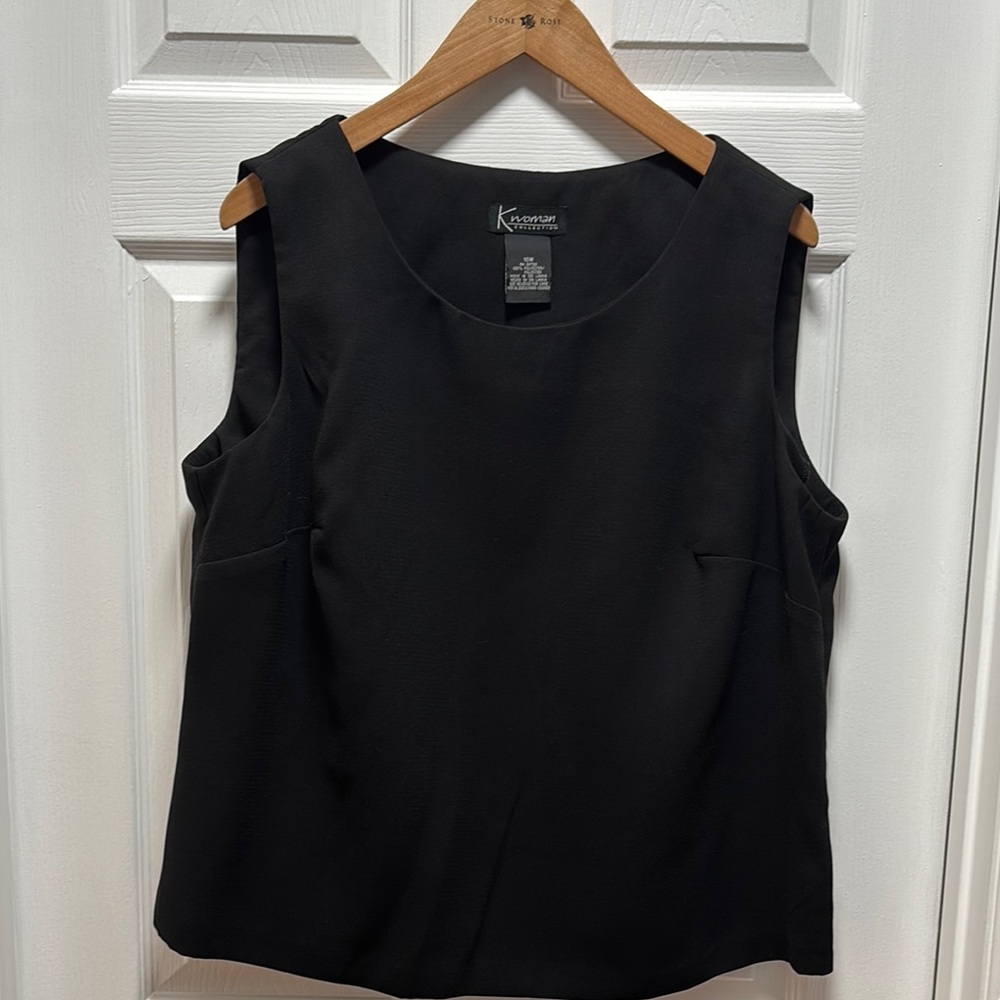 Black Tank Top Classic Sleeveless Design